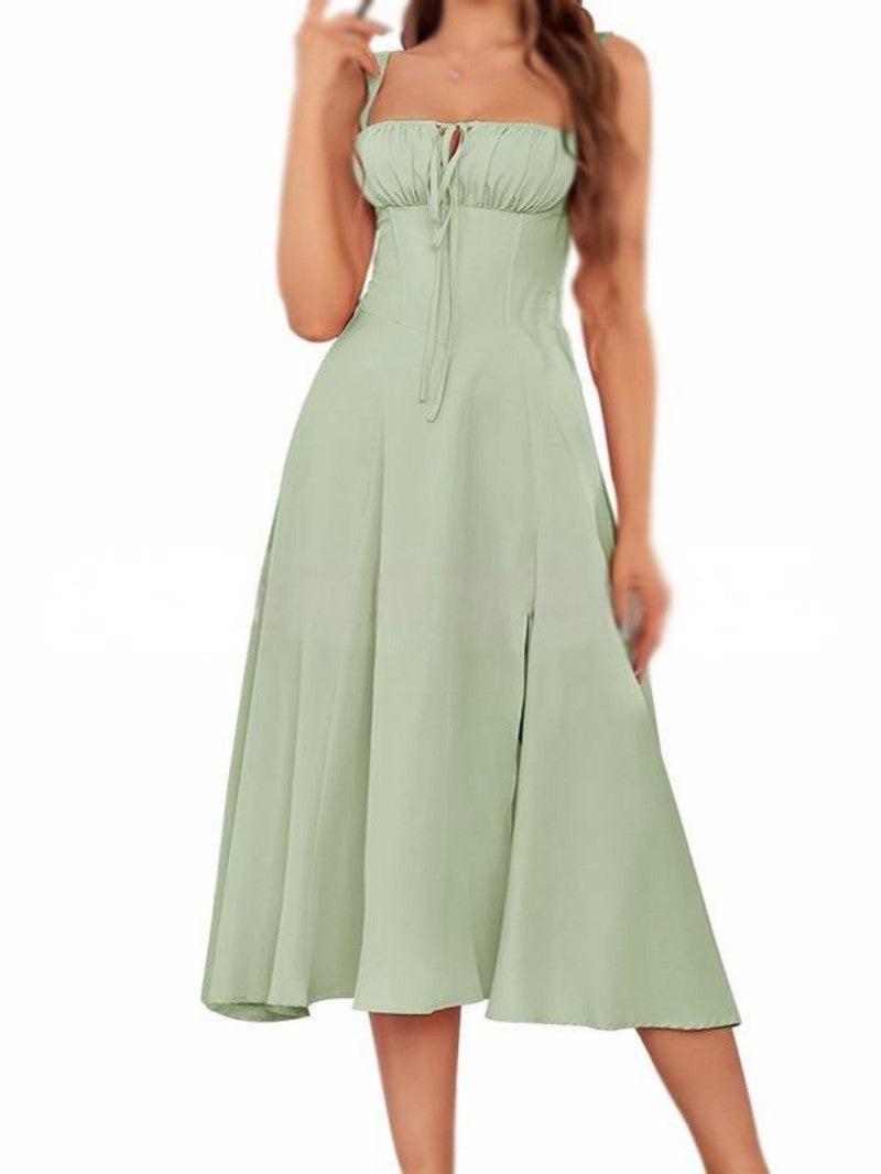 Yksivärinen olkainpitsimekko