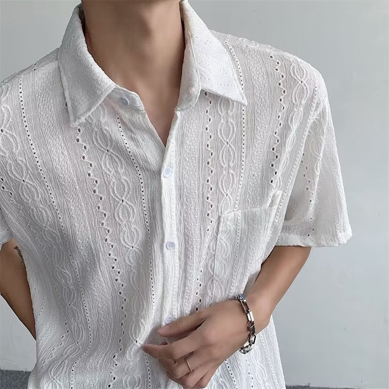 Hengittävä yksivärinen paita