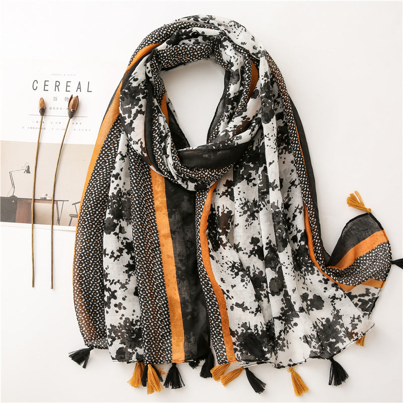 Vintage-silkkinen tilkkuhuivi