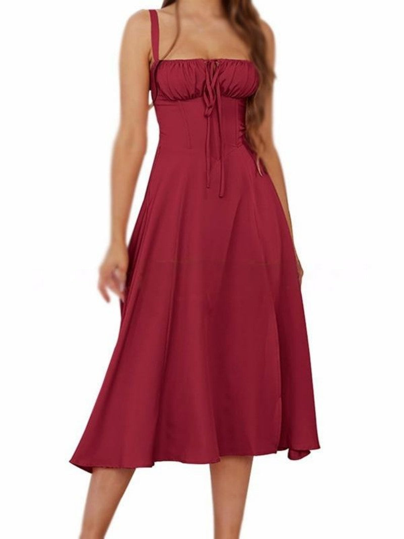 Yksivärinen olkainpitsimekko